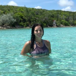 Meet your Posher, Brittany